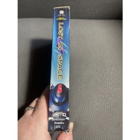Lost In Space (VHS, 1999) Gary Oldman Matt LeBlanc Heather Graham 2058 Jupiter - Picture 2 of 7
